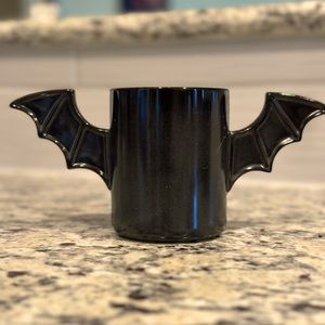 New Bat Wing Halloween‎ Mug HTF